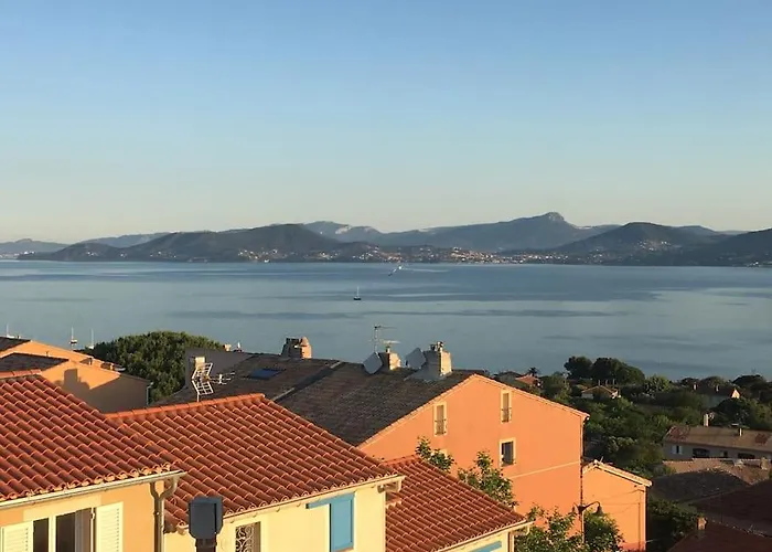 A Giens Vue Porquerolles * Hyères