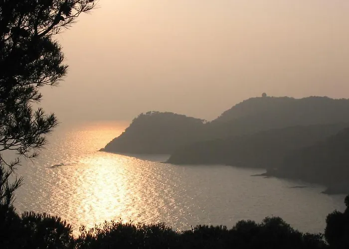 A Giens Vue Porquerolles * Hyères